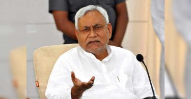 'Strict action on officials involved in sand mining'