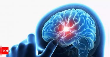 Delhi: The case of a stroke increases, the doctor suggests carefully