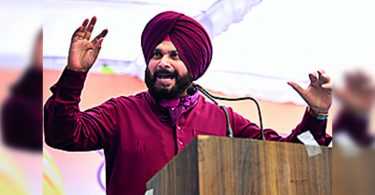 Punjab: Navjot Singh Sidhu said SKM won his priority, still facing protests