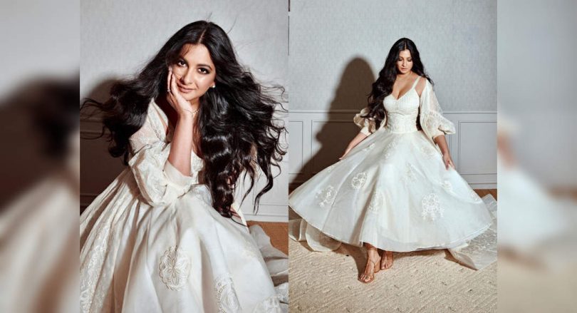 Rhea reception clothing can inspire the bride