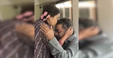 Shabana Azmi Share PIC with Baba Azmi