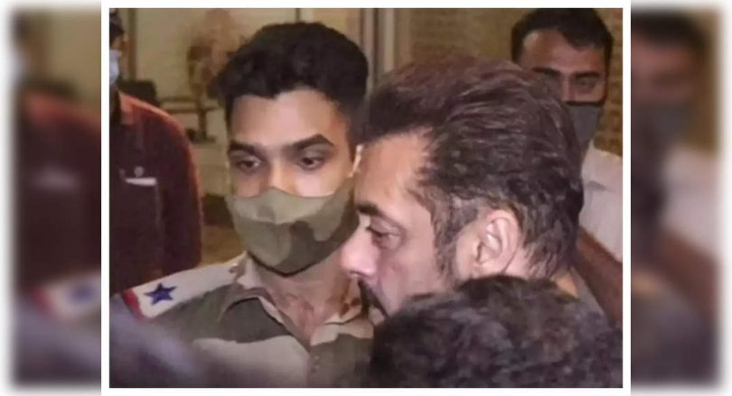 The CISF officer stopped Salman 'rewarded'
