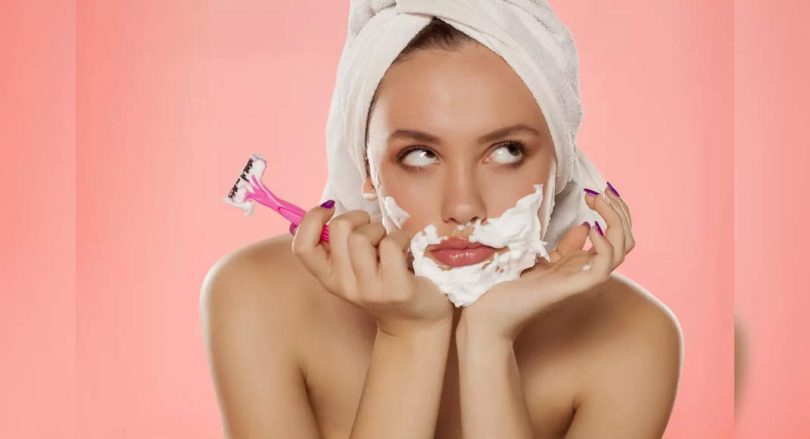 How to shave your face at home