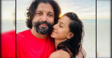 Pic: Shibani Tattoos Farhan's Name On Neck