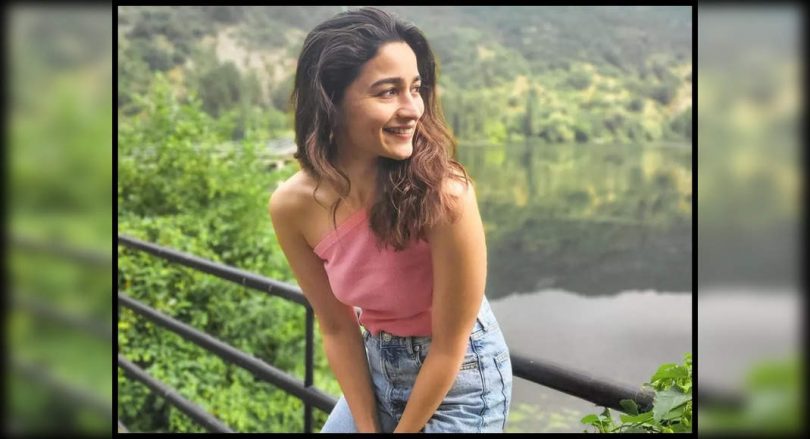 Ranveer gushs over the latest photo alia