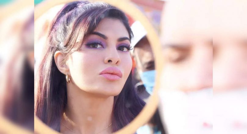 Ed question Jacqueline Fernandez in a case