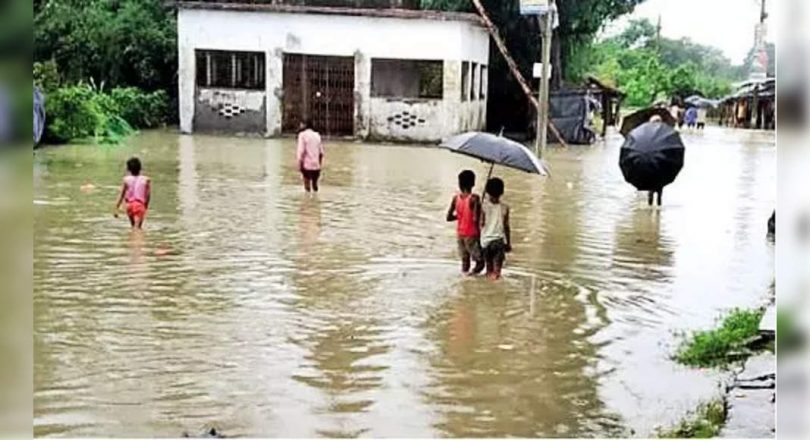 Flood warnings are heard in Gopalganj, West Champaran