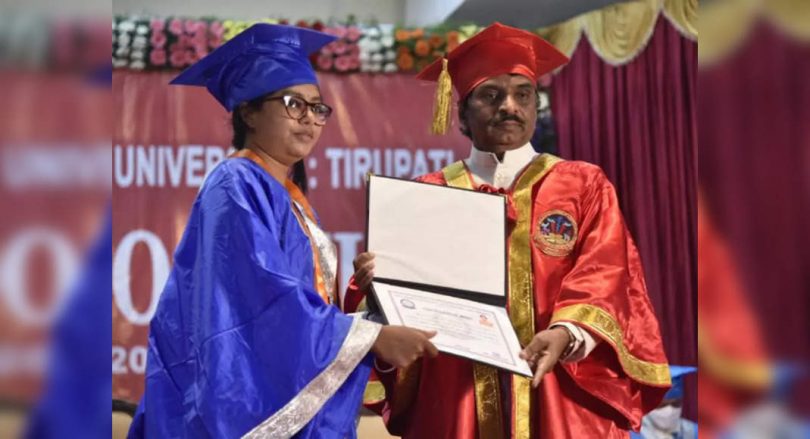 The Governor AP urges policy makers to change dairy farms to be a profitable company