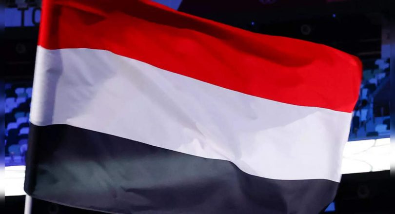 The death toll from Houthi strike at Yemen's base rose to 30, 60 injured