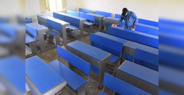 Wait for two-three months to children vaccinated against Covid-19, said Dr. Training at the reopening of the school