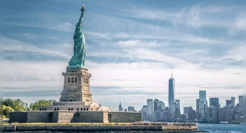 Green card applicants must be fully vaccinated against Covid