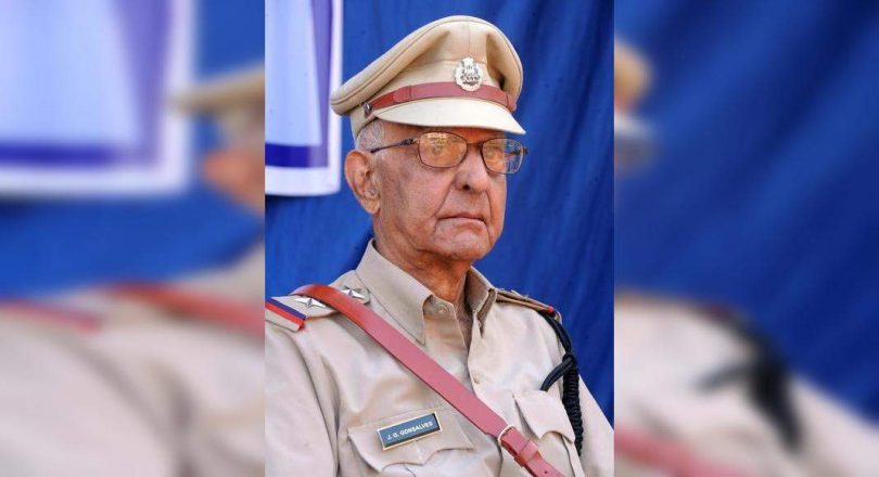 Head of Traffic Warden Passes 99
