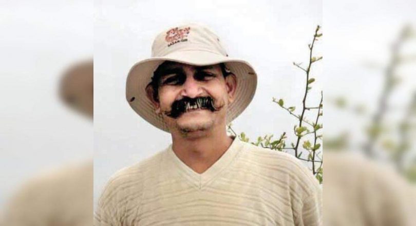 Damaged raincoat sellers get dry lessons on Biz ethics