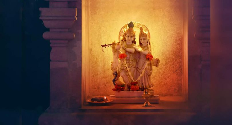 Covid celebration Mars Janmashtami in Maha, BJP protest