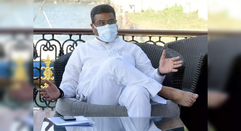 Pradhan urges Odisha cm to publish students' tagging