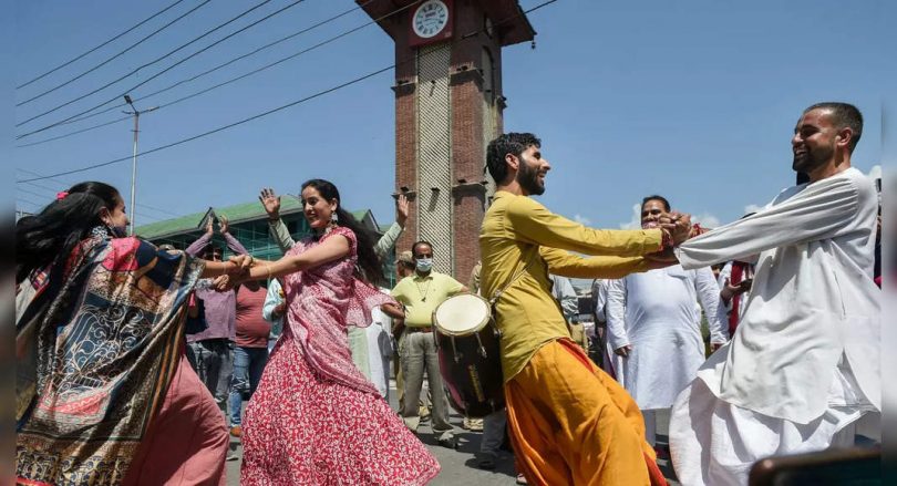 The Janmashtami procession was taken in Srinagar after two years