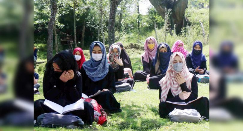 Army holding a college class for children from Gujjar, the Bakarwal community at J & K