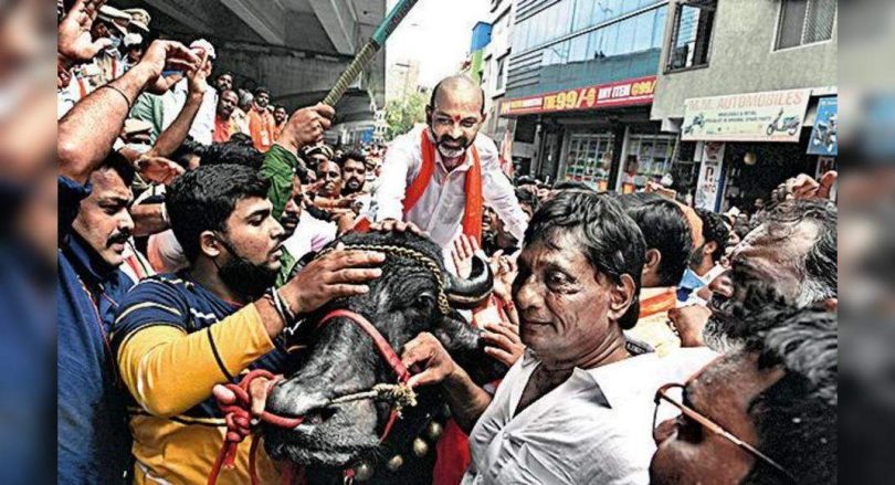 'BJP will win the next poll, the Safron flag will fly in Golconda'