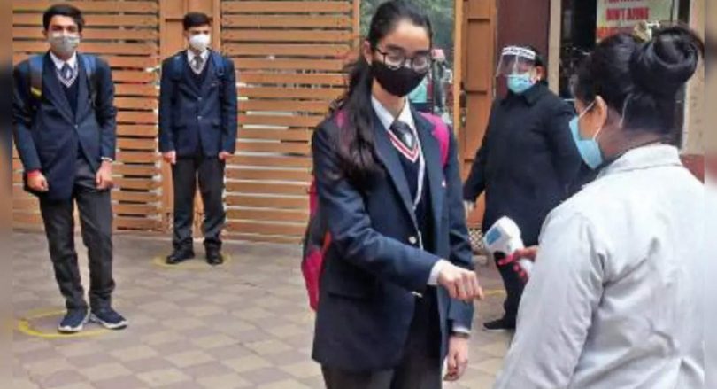 Delhi School Opens again: Only 50% of students are permitted