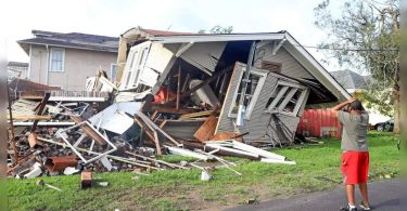 Thousands of people face weeks without strength in Aftermh Ida