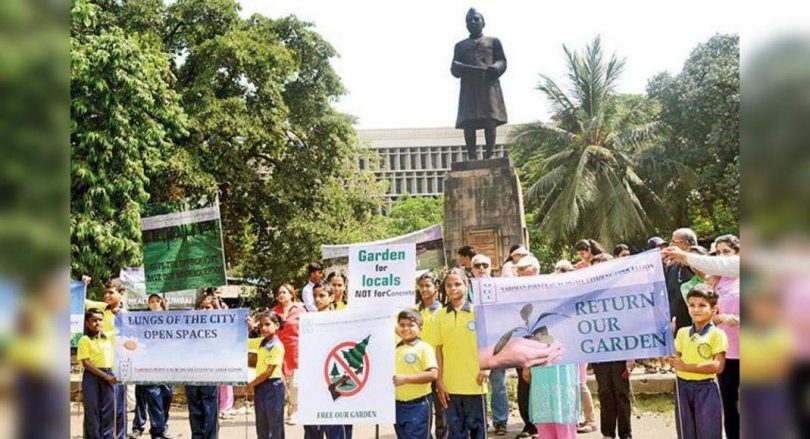 Local Rescue Jawaharlal Nehru Garden, BMC is responsible