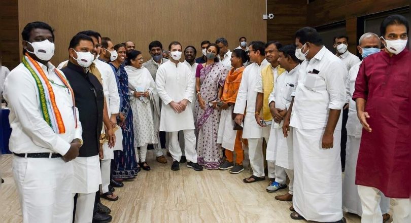 13 opposition parties publish a joint statement, say United for discussions about Pegasus, revocation of agricultural law