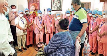 Penalty Bad Behavior: Kolkata Nurses' Treat for Seniors