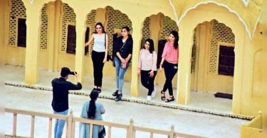 Jaipur: Rain attracts visitors to the iconic monument