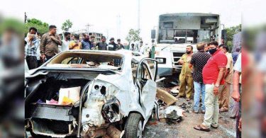 Four homeopathic students died after their car hit the bus