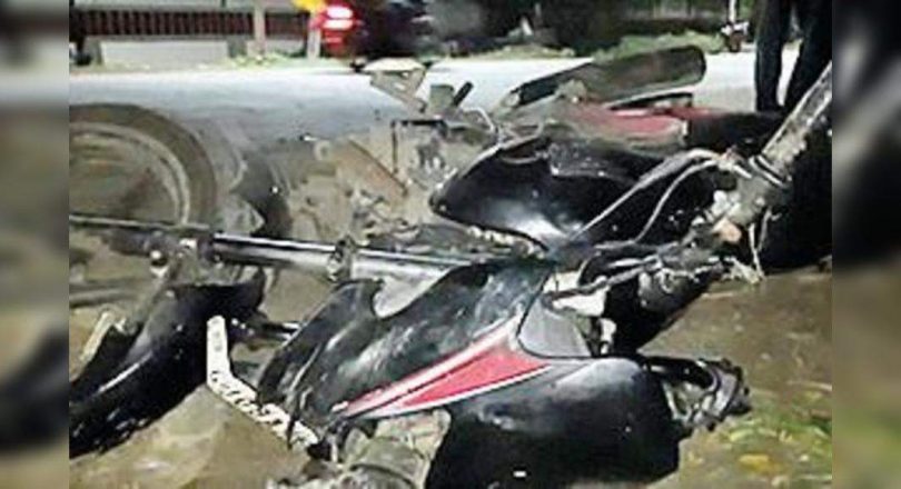 Veraval added a car collector hits a motorcycle, one killed