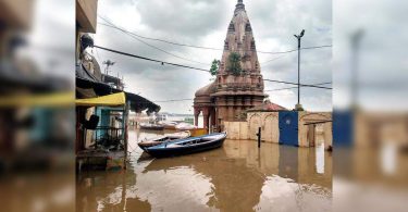All flood posts operationalized in the distance as Ganga rose by worrying