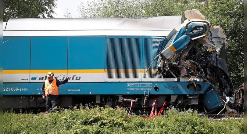 Three killed, dozens were injured in the Czech train accident