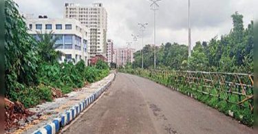 Biker harasses women on Kolkata's new city road