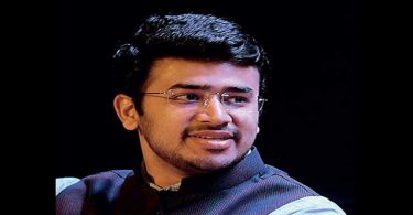 Tejasvi Surya's Dal-Bread Tweet triggered a line