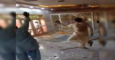 Hindu temple is damaged in Pakistan