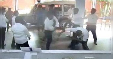 Chennai: 10 lawyers clashed at the Kotturpuram police station