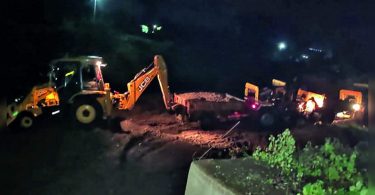 Bellagavi: villagers crack down illegal sand mining