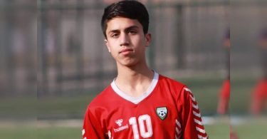 'Afghan footballer died of falling from the plane at Kabul Airport'