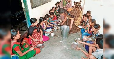 The Center will credit the cost of cooking up to 44 lakh chasms eating midday