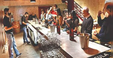 Mumbai, Tourist Pune Add Fizz to Nashik Wine Tourism