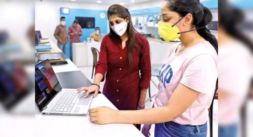 PC market expands 50% YoY in April-June