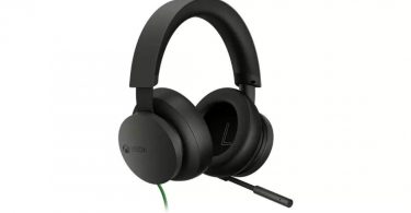 Microsoft launched the Xbox stereo headset with a spatial sound