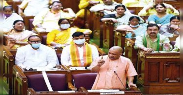 1 youth crore above to get a smartphone & tablet