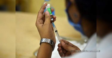 There is no vaccination in the sun for Raksha Bandhan