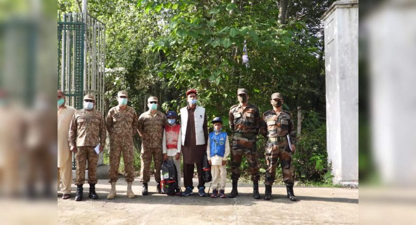 Ratur 3 Pojk Boys who took prizes and messages members with them on the LOC