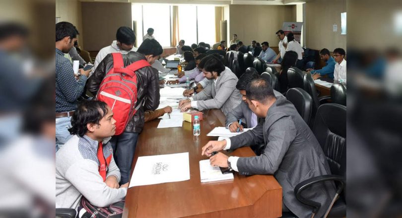 US University Virtual Exhibition on August 27 & September 3