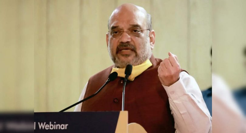 Foreign Minister Amit Shah welcomes people at Onam
