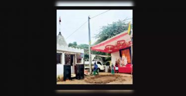 Tazia next to the temple: the perfect picture of harmony