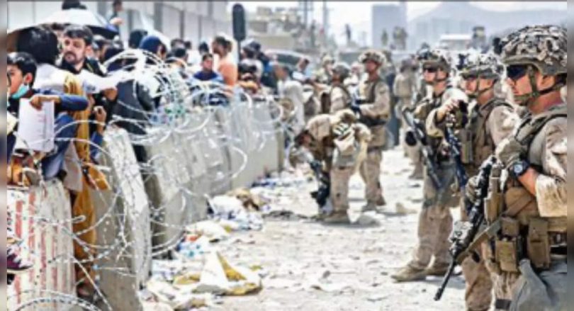 US warning from security threats near Kabul Airport