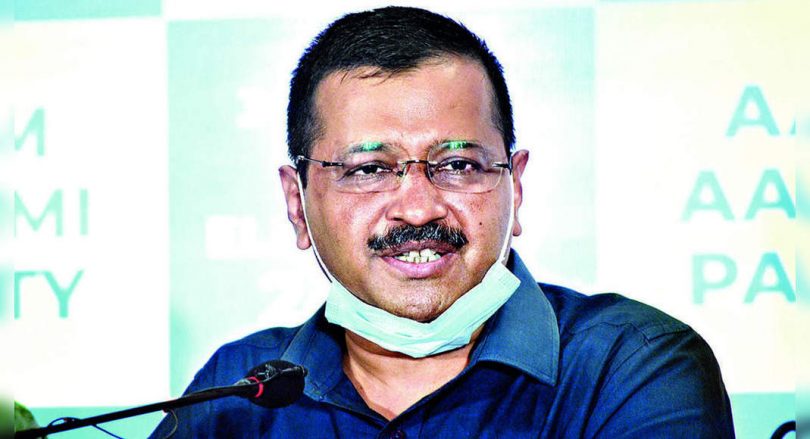 Delhi LG holds a Covid meeting, CM Tweets objections